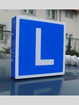 Kaseton, emblemat, plafon "L" na autobusy i samochody ciężarowe