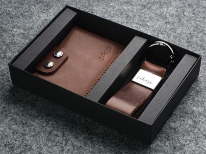 Portfel HOBBY w zestawie z brelokiem