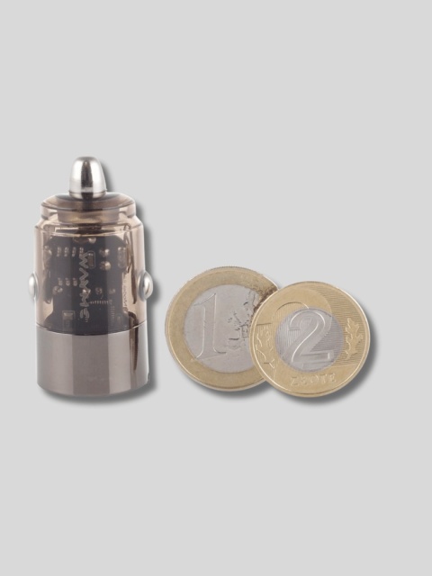WAYME nano ładowarka 12-24V USB-C PD 30W + USB 18W z pierścieniem – kompaktowa samochodowa